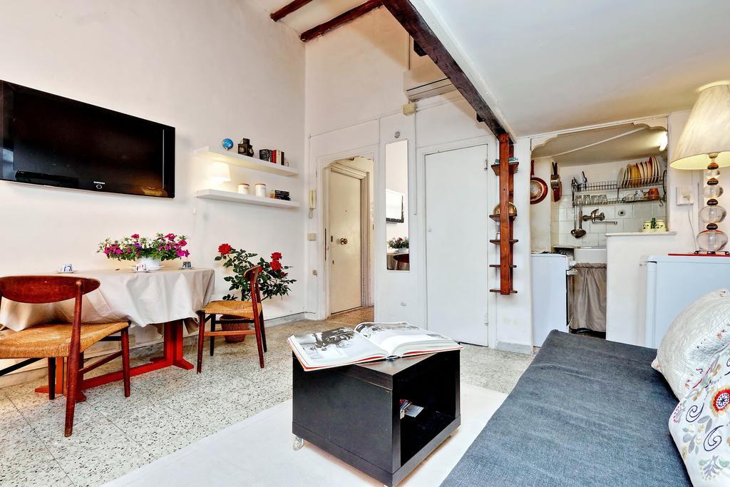 Pretty Flat Trastevere روما المظهر الخارجي الصورة
