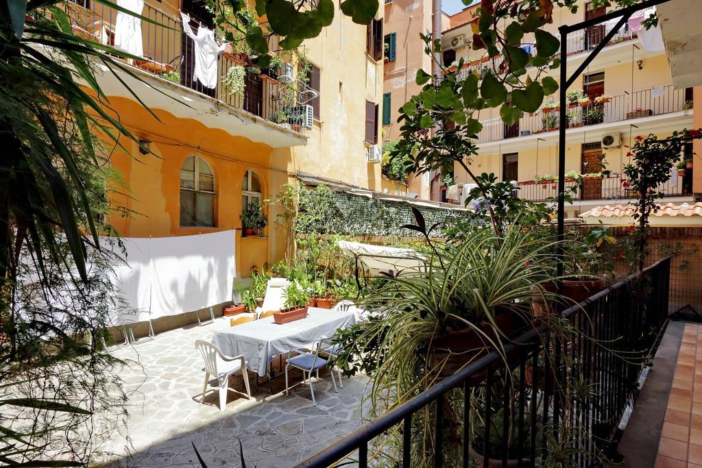 Pretty Flat Trastevere روما المظهر الخارجي الصورة